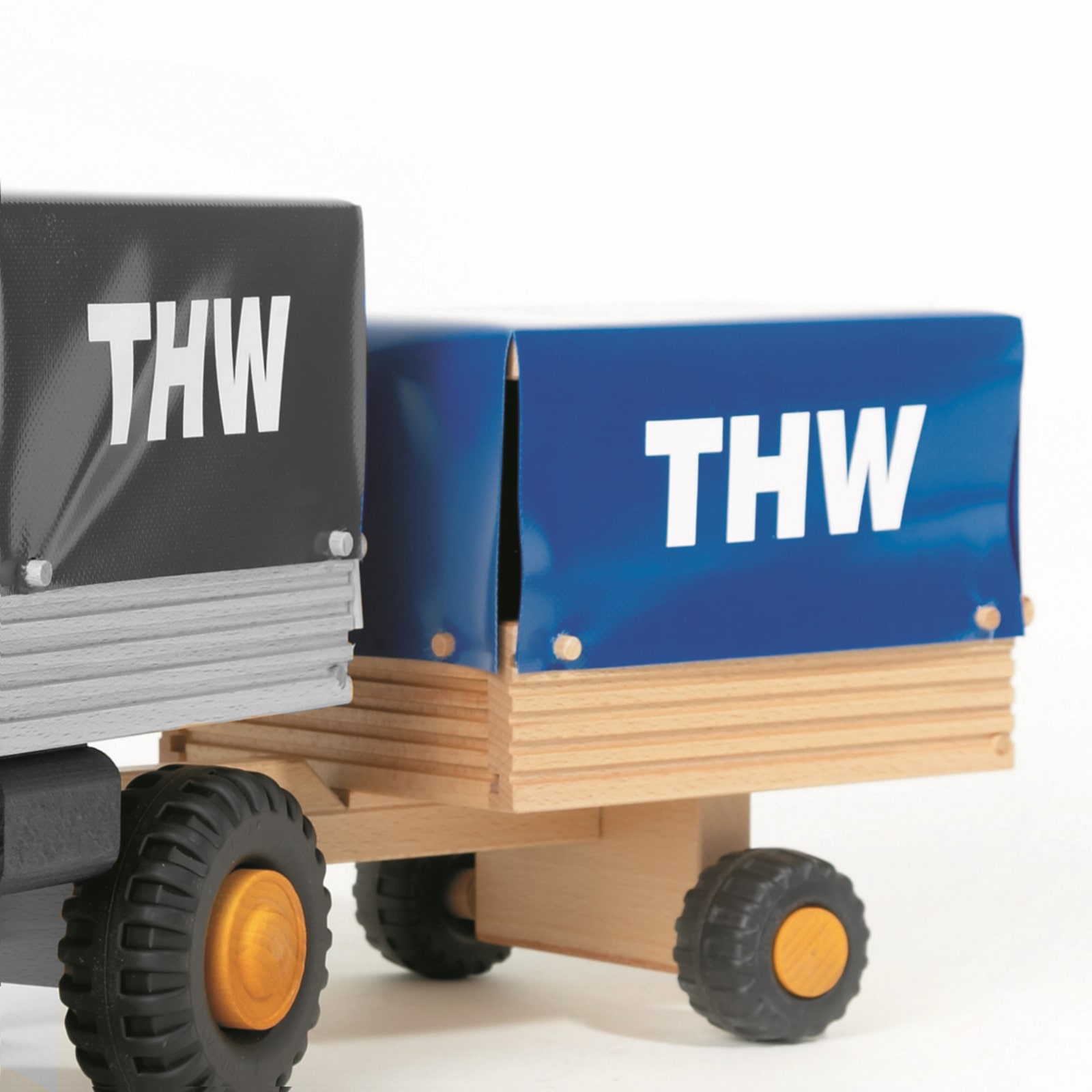 Uniwood SET THW mit Anhänger